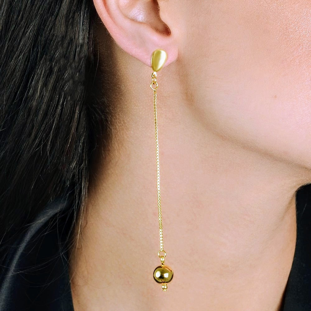 Brinco Dourado de Corrente com Bola