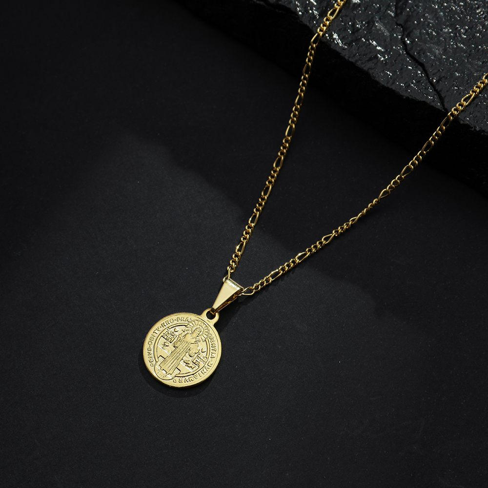 Pingente Dourado Medalha de São Bento
