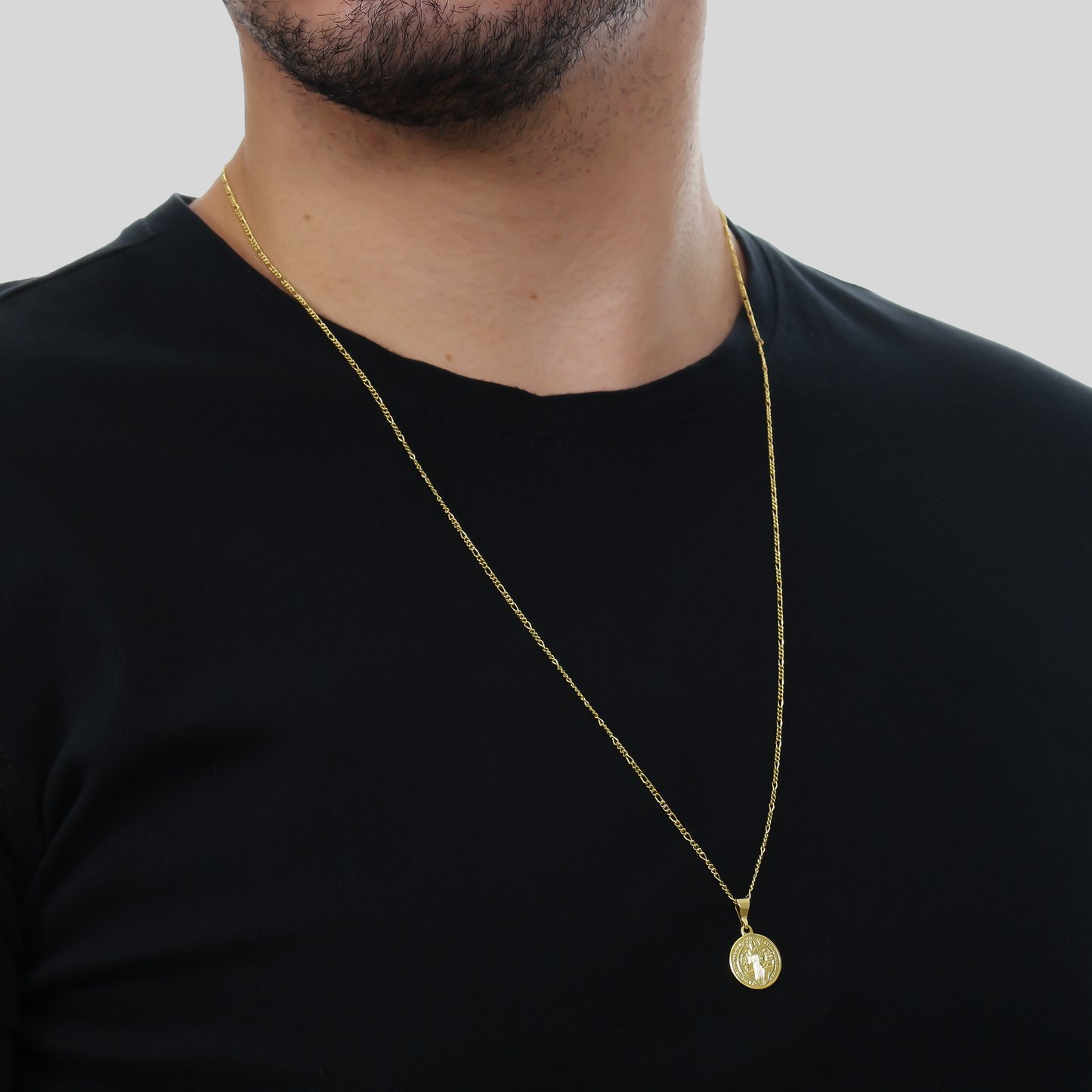 Pingente Dourado Medalha de São Bento