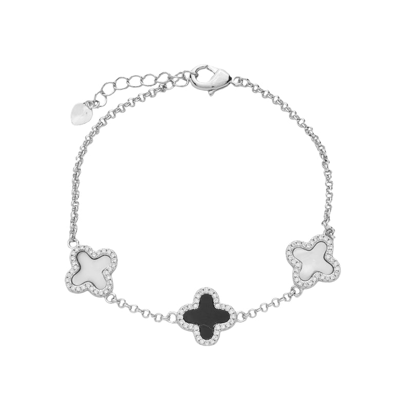 Pulseira Prateada de Trevos Pretos e Brancos Cravejados de Zircônia